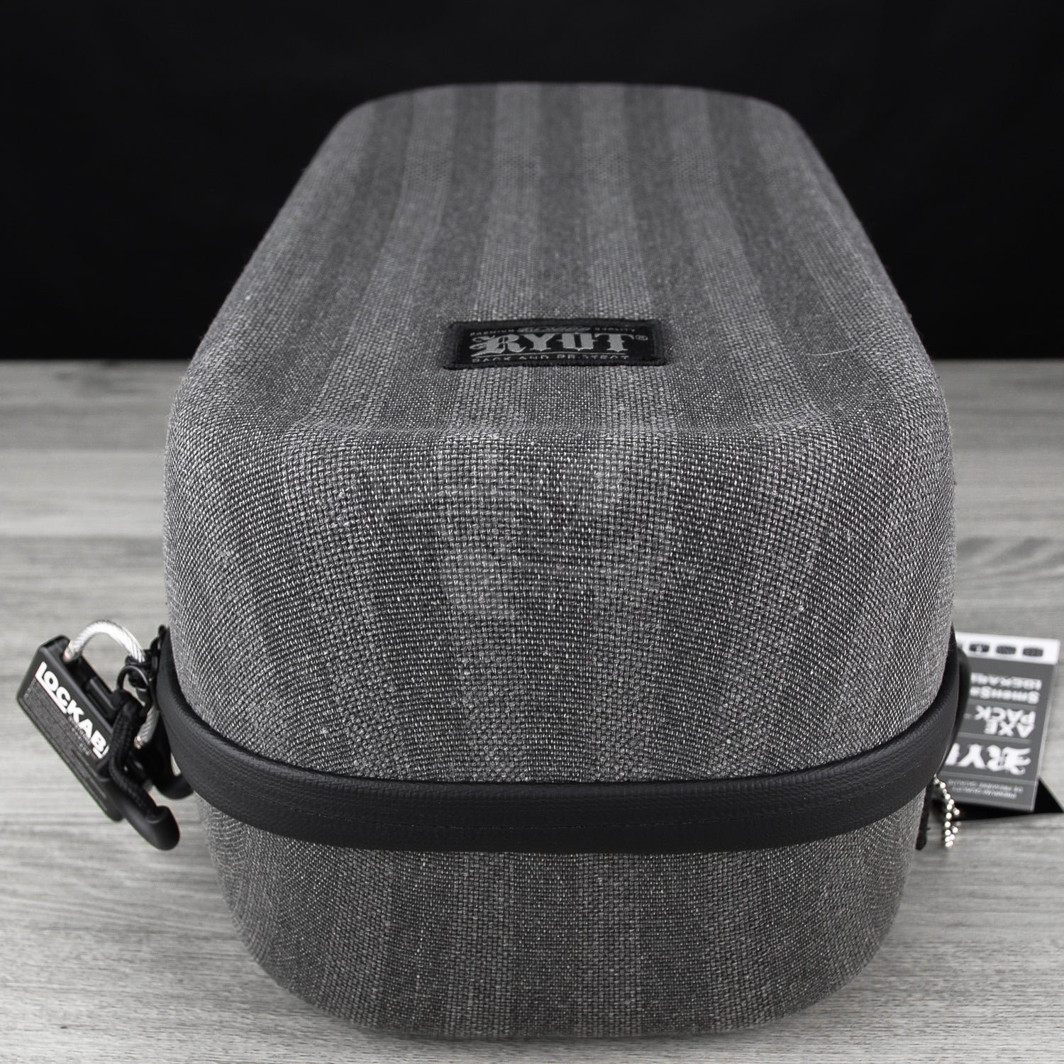 Ryot 35cm Axe Pack W/ SmellSafe Technology - Image 8